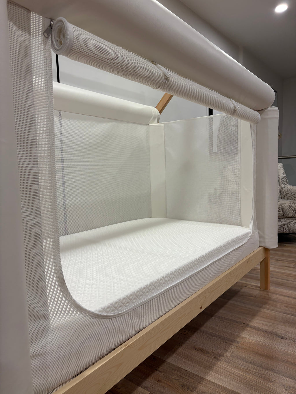 Cream/pine — Claybeds