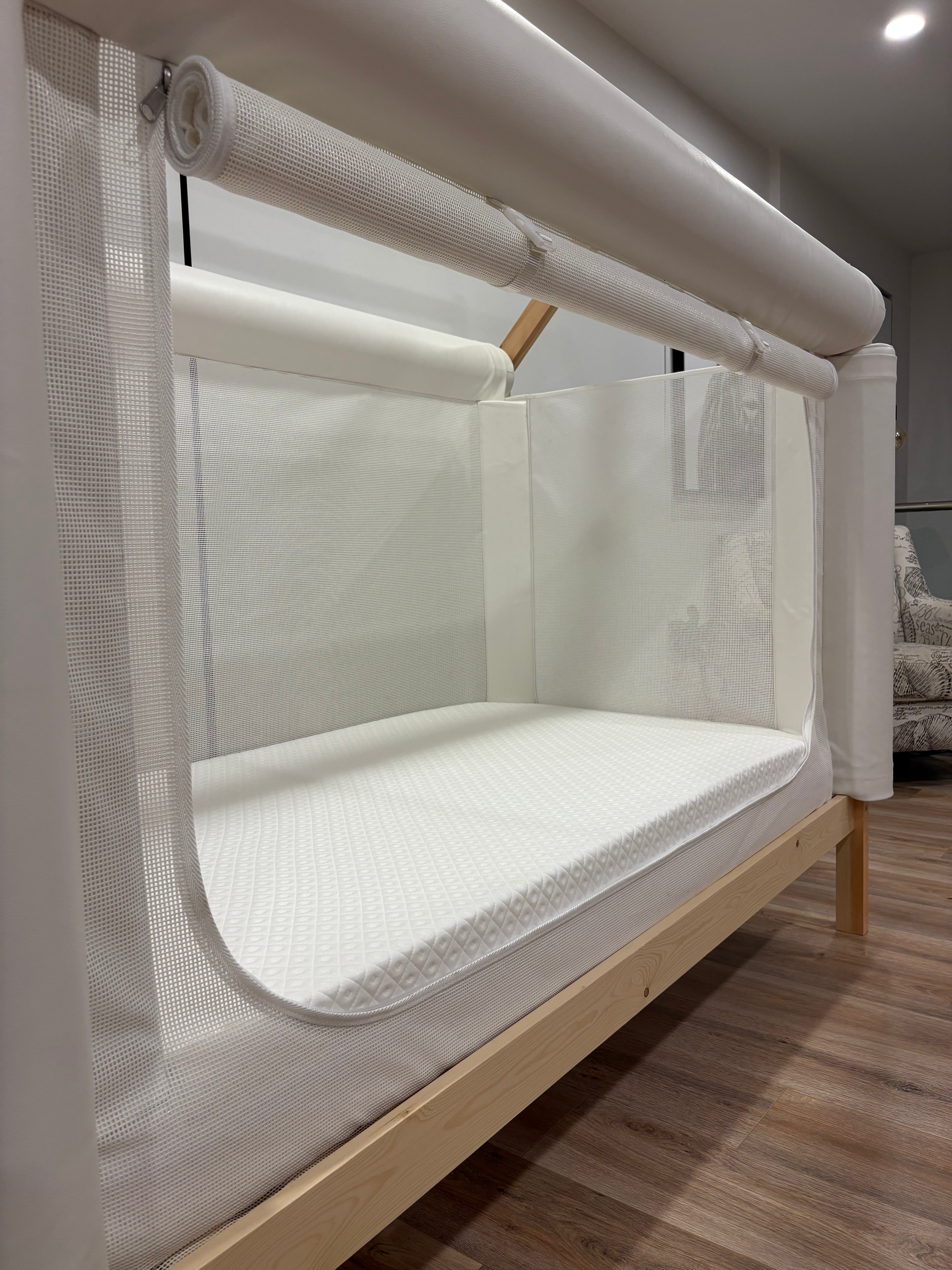 Cream/pine — Claybeds