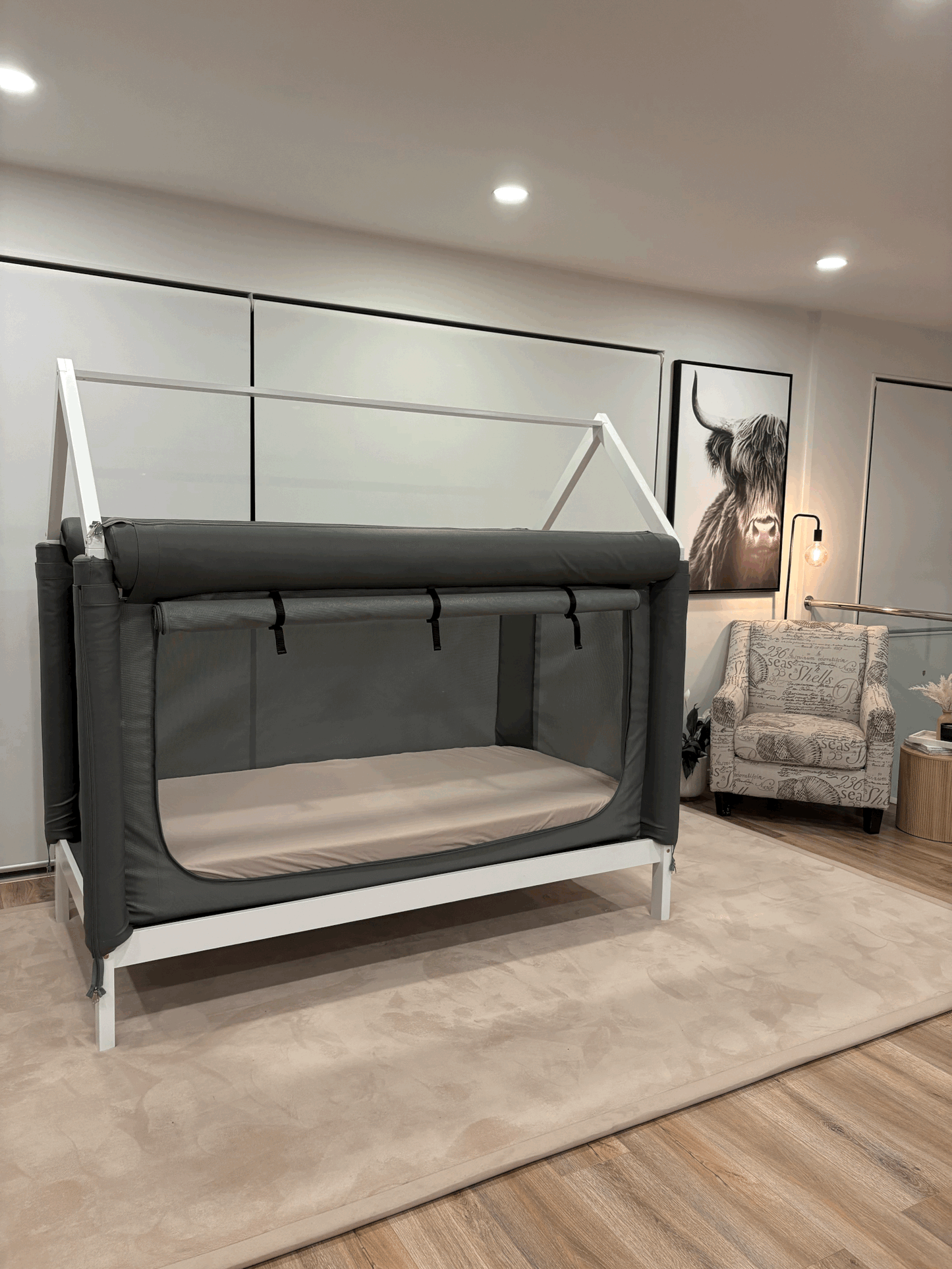 Grey/White — Claybeds